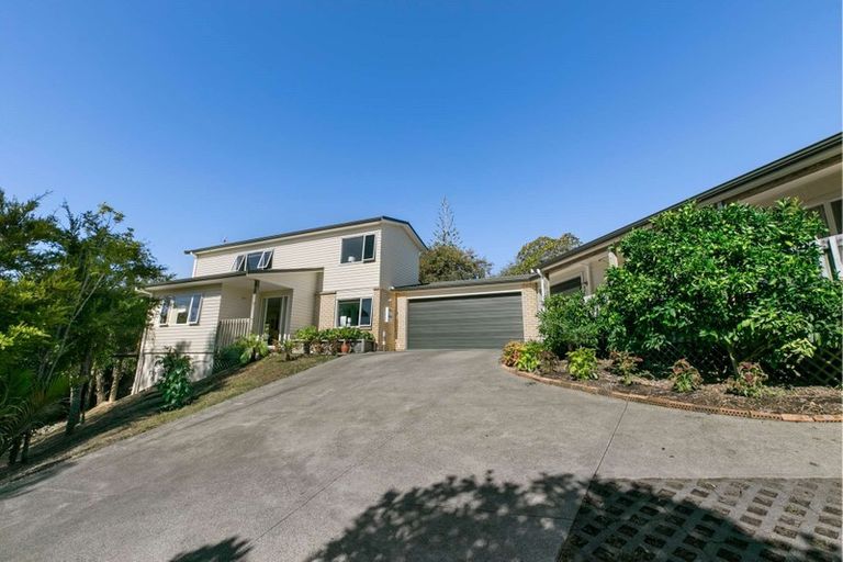 Photo of property in 67a Beach Haven Road, Beach Haven, Auckland, 0626