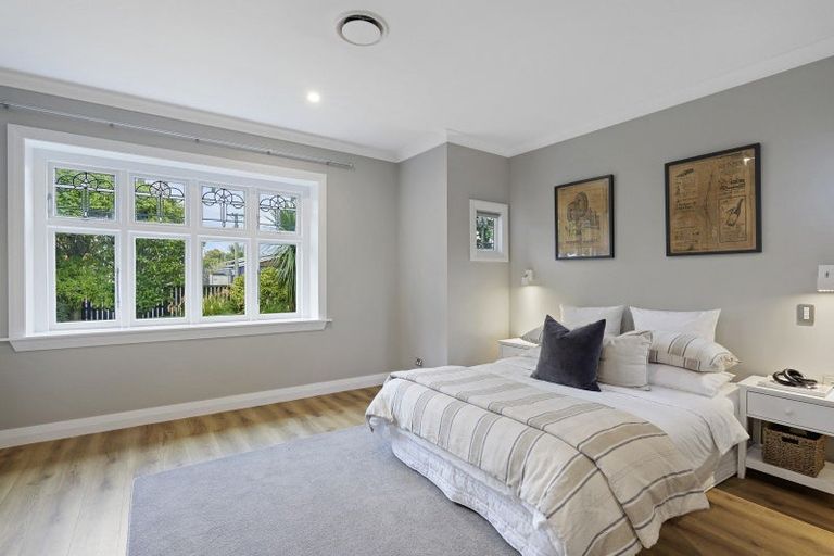 Photo of property in 140 Weston Road, St Albans, Christchurch, 8052