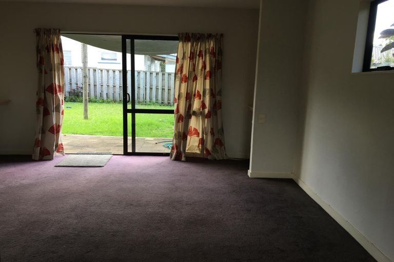 Photo of property in 1a Clark Street, Manurewa, Auckland, 2102