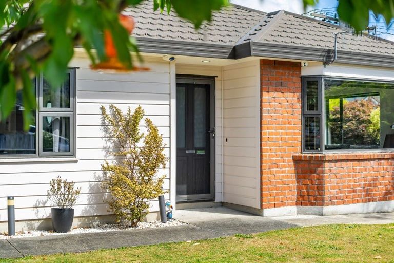 Photo of property in 28 Tararua Street, Trentham, Upper Hutt, 5018