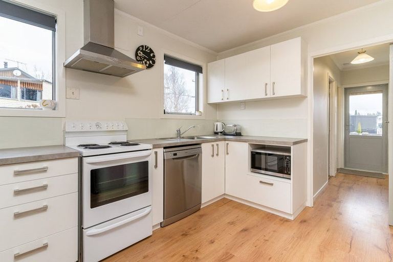 Photo of property in 39 Glencairn Road, Twizel, 7901