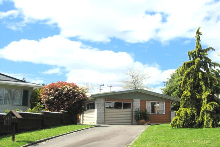 Photo of property in 14 Porritt Place, Stoke, Nelson, 7011