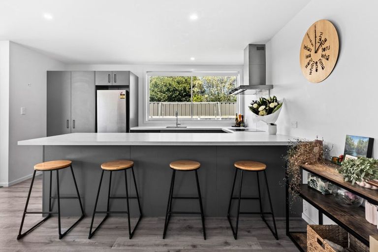 Photo of property in 127a Taradale Road, Onekawa, Napier, 4110