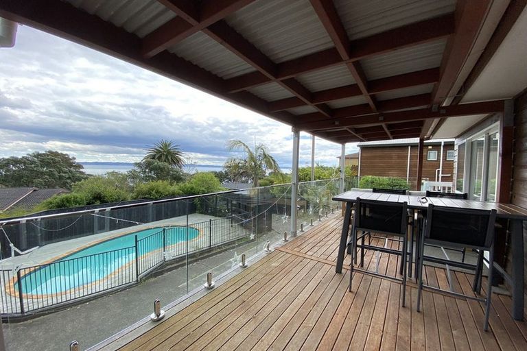 Photo of property in 6 Fishermans Cove, Army Bay, Whangaparaoa, 0930