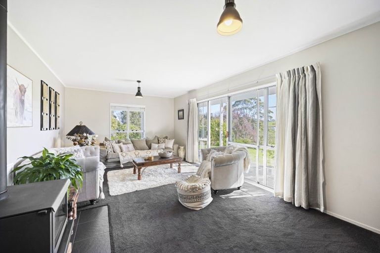 Photo of property in 109 Ruebe Road, Buckland, Pukekohe, 2677