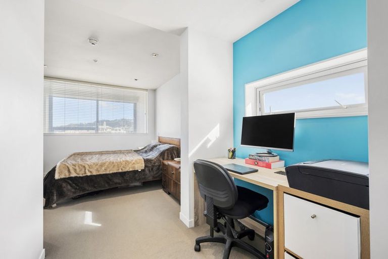Photo of property in Monument Apartments, 9b/245 Wakefield Street, Te Aro, Wellington, 6011