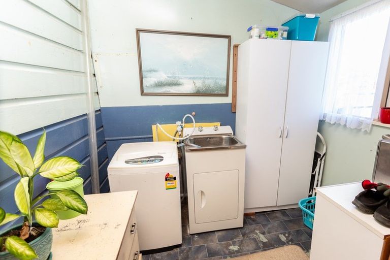 Photo of property in 75 Hutcheson Street, Mayfield, Blenheim, 7201