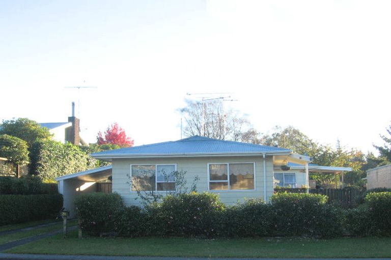 Photo of property in 28 Elizabeth Drive, Tokoroa, 3420
