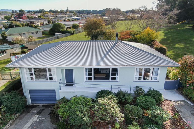 Photo of property in 13 Arthur Street, Holmes Hill, Oamaru, 9401