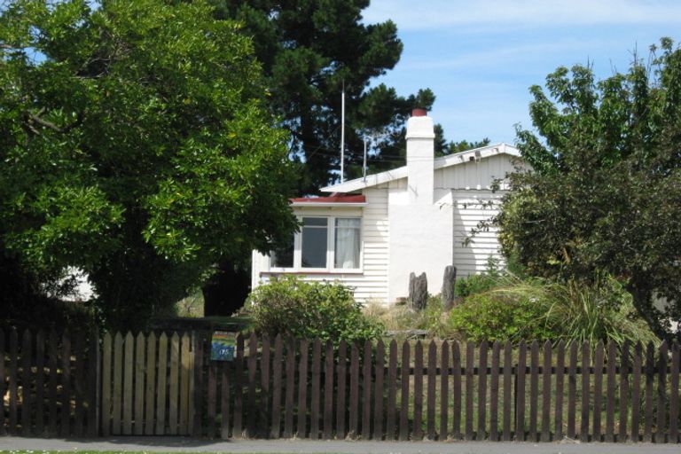 Photo of property in 175 Estuary Road, South New Brighton, Christchurch, 8062