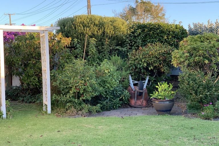 Photo of property in 60a Opaheke Road, Opaheke, Papakura, 2113