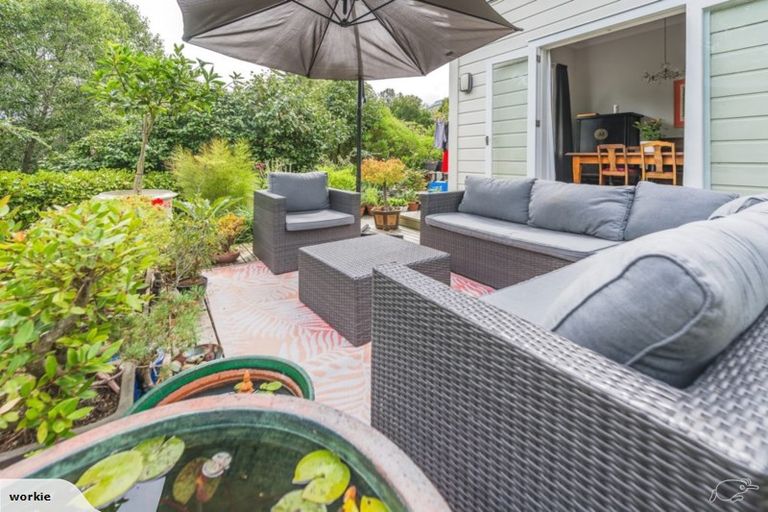 Photo of property in 37 Karewa Street, Castlecliff, Whanganui, 4501