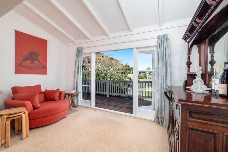 Photo of property in 24 Hope Avenue, Russell, 0202