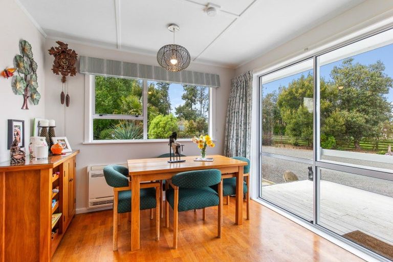 Photo of property in 11 Papaitonga Lake Road, Ohau, Levin, 5570