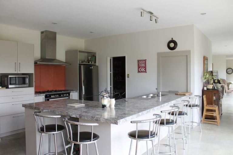 Photo of property in 61 Hurndall Street East, Maungaturoto, 0520