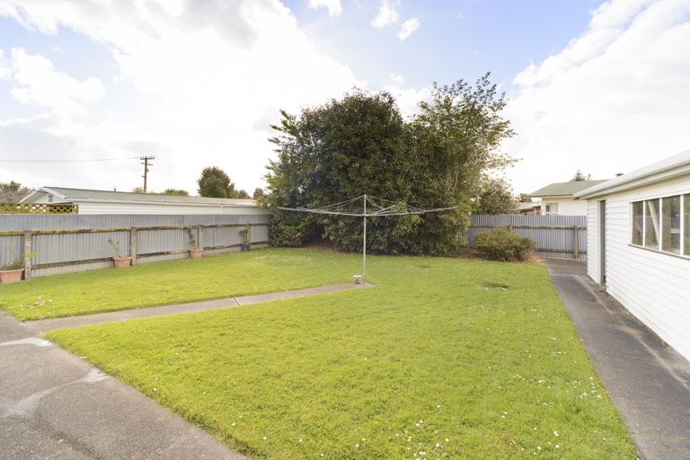 Photo of property in 27 Slacks Road, Awapuni, Palmerston North, 4412