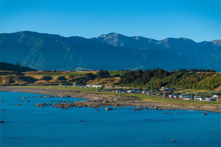 Photo of property in 97 South Bay Parade, South Bay, Kaikoura, 7300
