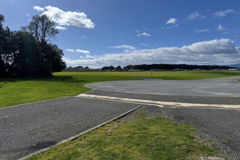 Photo of property in 29 Riverside Drive, Ohau, 5570