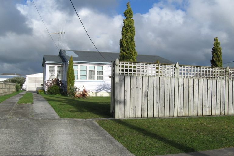 Photo of property in 33 Taylor Avenue, Feilding, 4702