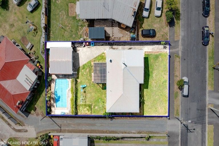 Photo of property in 21 Mears Road, St Andrews, Hamilton, 3200