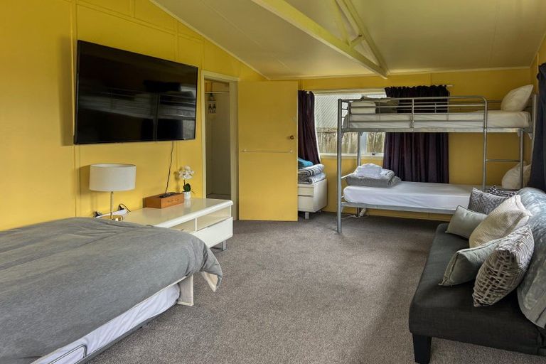 Photo of property in 1 Highfield Place, Lynmore, Rotorua, 3010