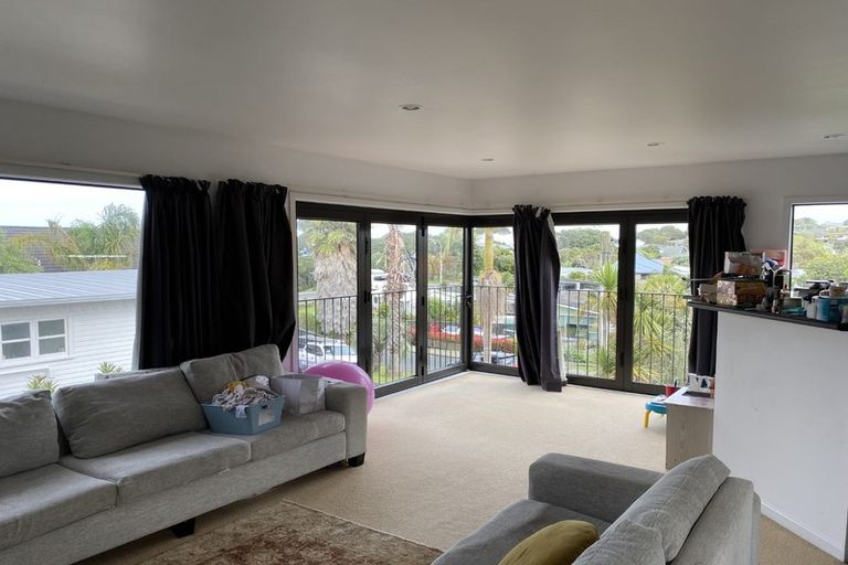 Photo of property in 1/5 Zealandia Road, Manly, Whangaparaoa, 0930