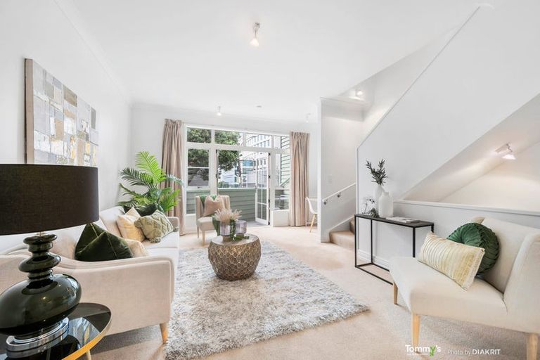 Photo of property in 3 Murphy Street, Thorndon, Wellington, 6011