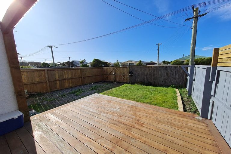 Photo of property in 2/164 Shaw Avenue, New Brighton, Christchurch, 8083
