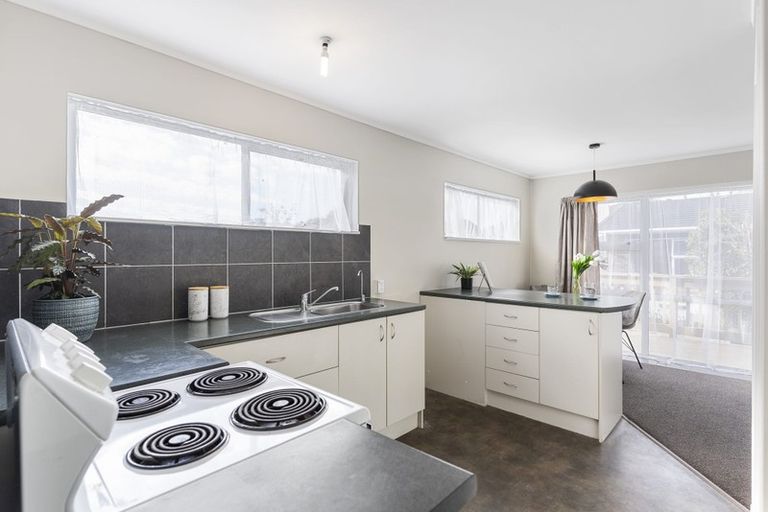 Photo of property in 1/166 Pakuranga Road, Pakuranga, Auckland, 2010