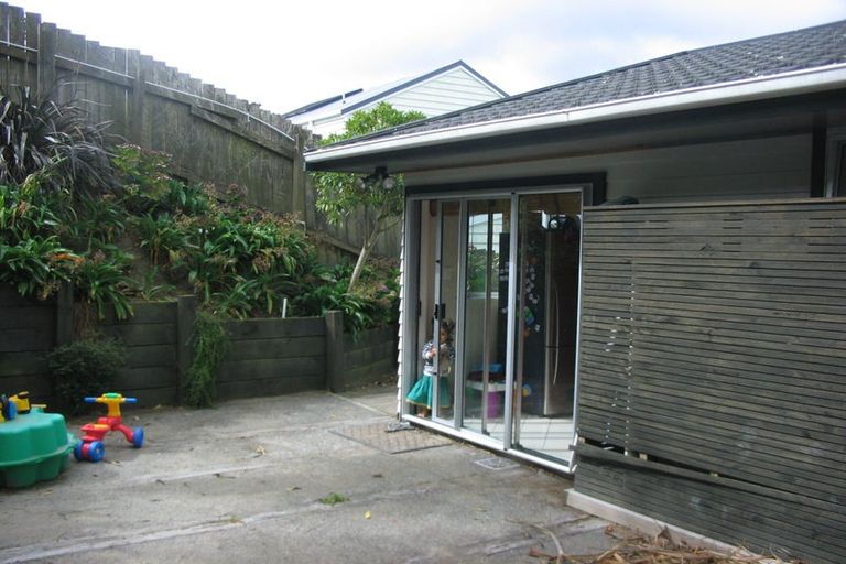 Photo of property in 4 Roscoe Terrace, Wadestown, Wellington, 6012