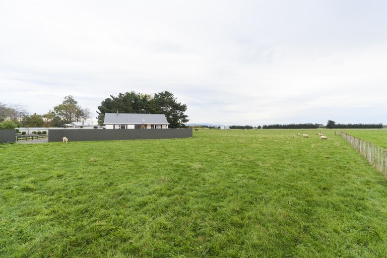 Photo of property in 873 Roberts Line, Bunnythorpe, Palmerston North, 4478