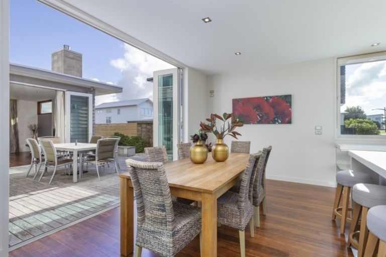 Photo of property in 12 Te Mauri Place, Omaha, 0986