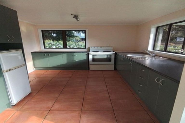 Photo of property in 217 Waitaha Road, Welcome Bay, Tauranga, 3112