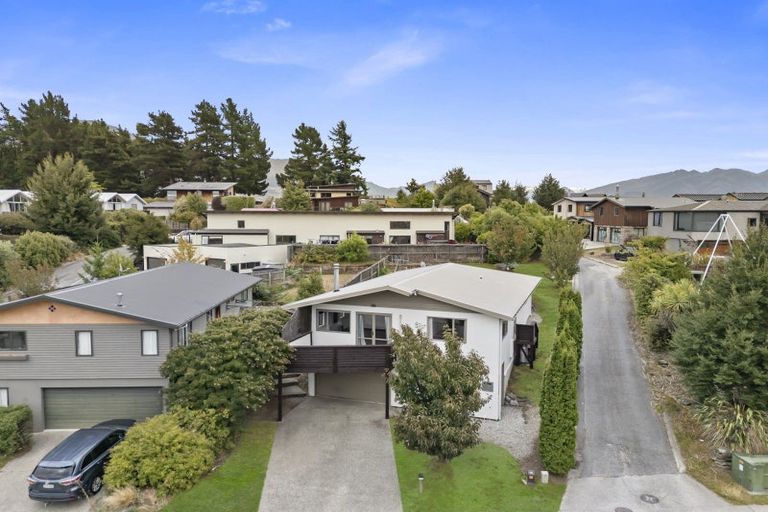 Photo of property in 100 Anderson Road, Wanaka, 9305