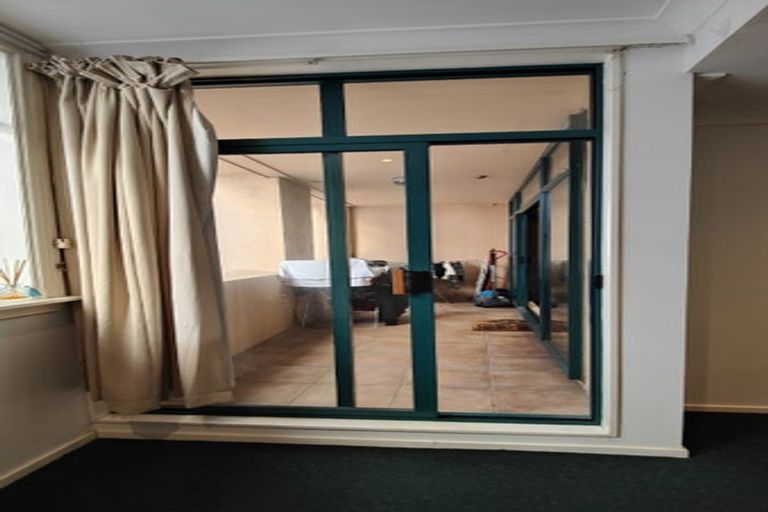 Photo of property in Vicino Apartments, 27/33 Taranaki Street, Te Aro, Wellington, 6011