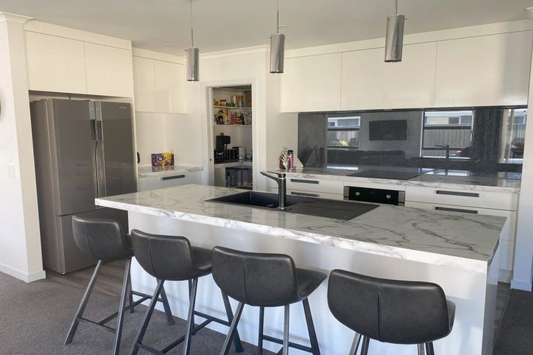 Photo of property in 4 Caledonian Place, Cromwell, 9310