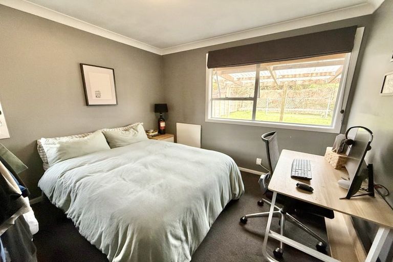 Photo of property in 17 Hamstead Street, Wainuiomata, Lower Hutt, 5014