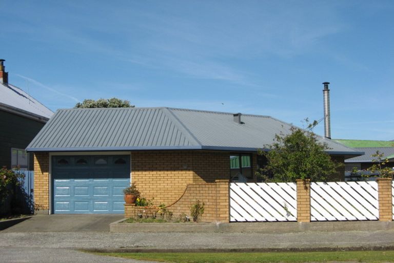 Photo of property in 97 Russell Street, Westport, 7825