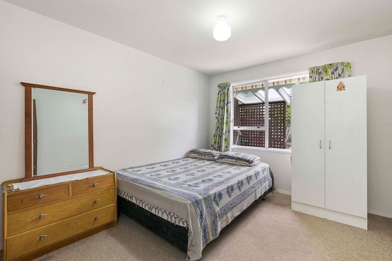 Photo of property in 2/8 Bowen Street, Upper Riccarton, Christchurch, 8041