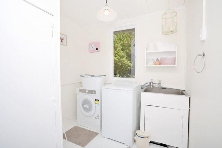 Photo of property in 5 Duke Street, Gladstone, Invercargill, 9810