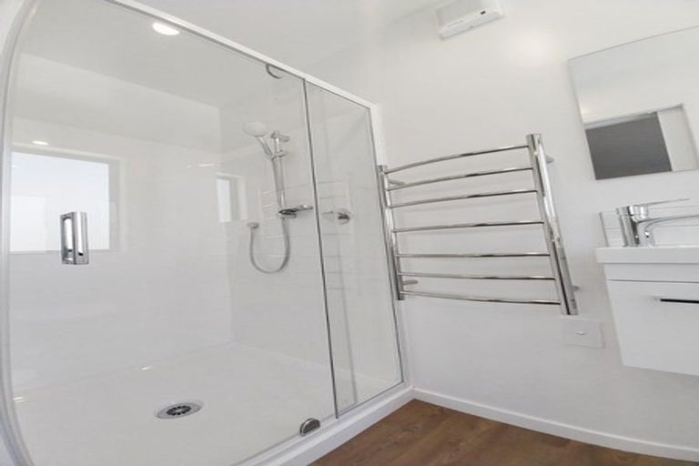 Photo of property in 5/30 Bowater Place, Manurewa, Auckland, 2102