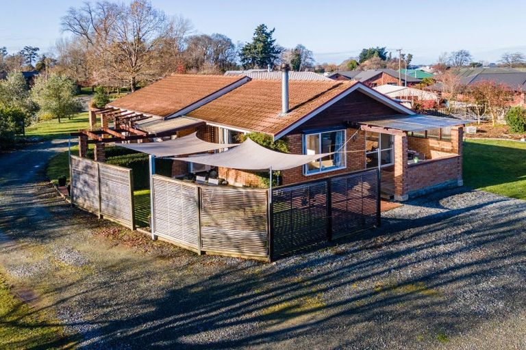 Photo of property in 30 Tancred Street, Geraldine, 7930