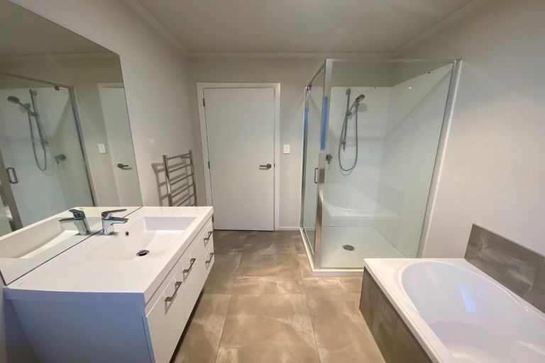 Photo of property in 4 Tangata Way, Omokoroa, 3114