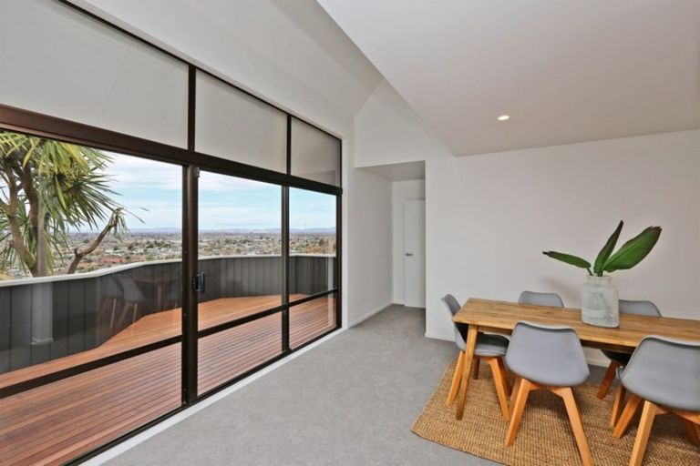 Photo of property in 9 Ridgeway Terrace, Taradale, Napier, 4112