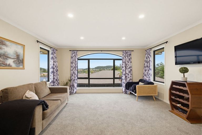 Photo of property in 39a Max Short Drive, Pukekohe, 2120