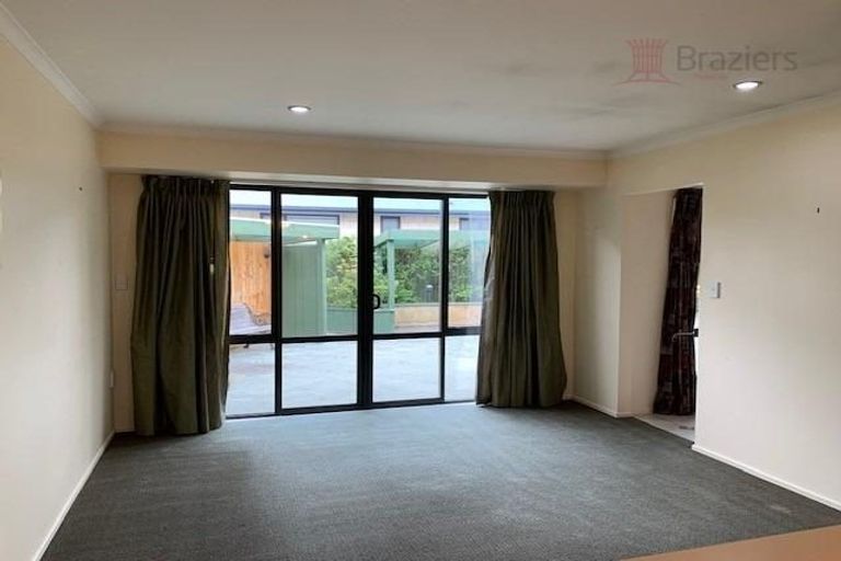 Photo of property in 54 Broomfield Terrace, Burwood, Christchurch, 8061