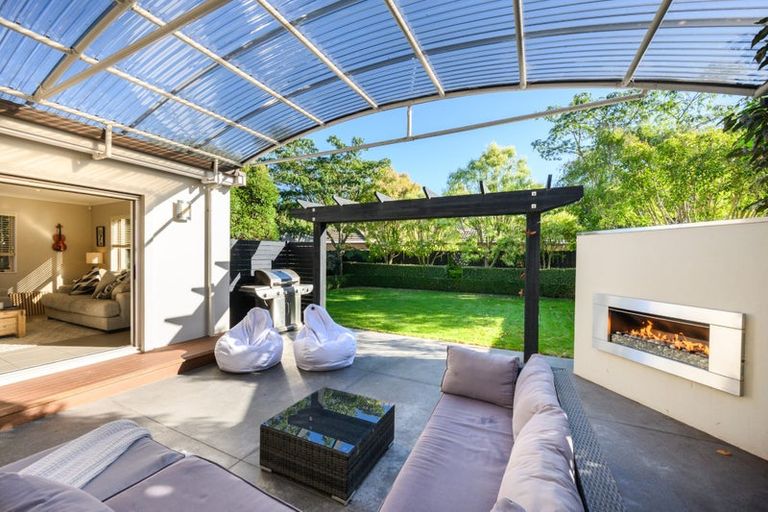 Photo of property in 6 Alan Street, Palmerston North, 4414