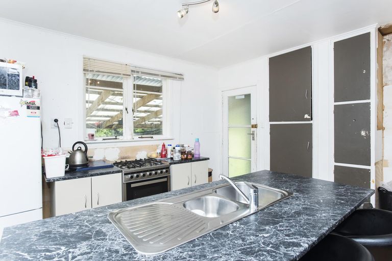 Photo of property in 68 Endcliffe Road, Kaiti, Gisborne, 4010