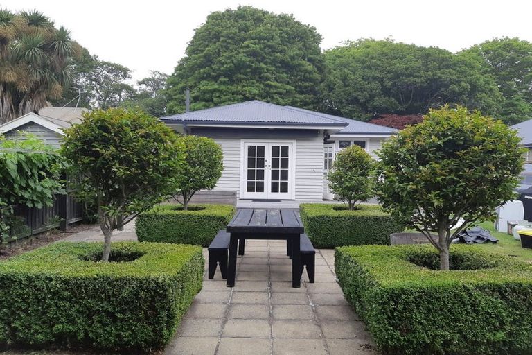 Photo of property in 54 Severn Street, St Albans, Christchurch, 8014