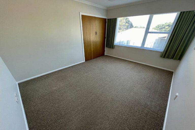 Photo of property in 78 Tauhinu Road, Miramar, Wellington, 6022